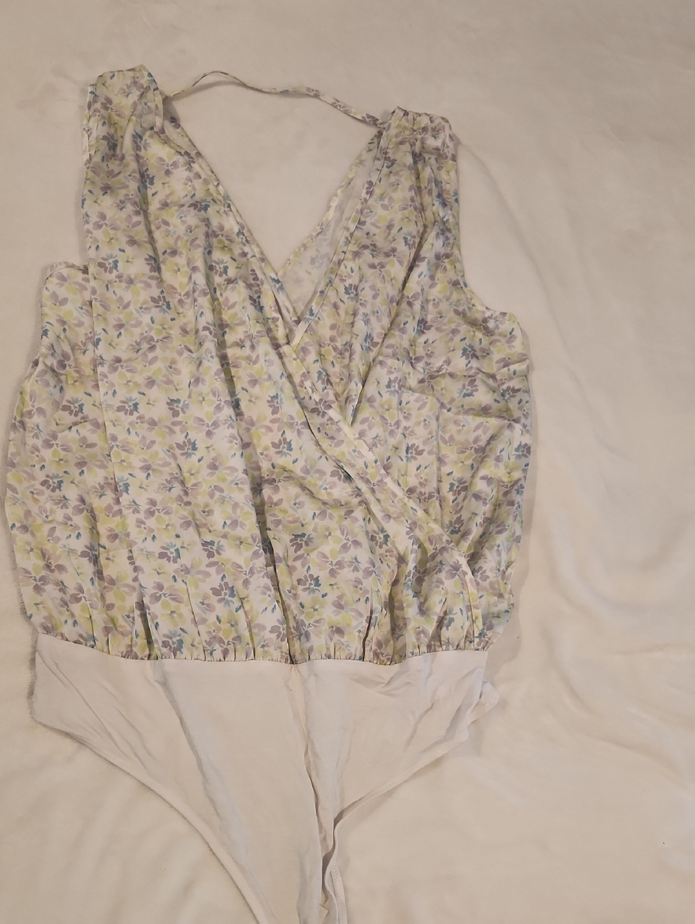 Cupshe Lavender & Light Green Floral Wrap-Front Bodysuit with White Base